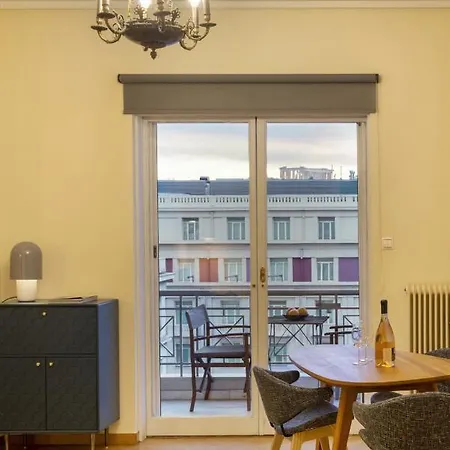 Valaoritou 6os - An Aristocratic 1 Bedroom In The Hear Athens
